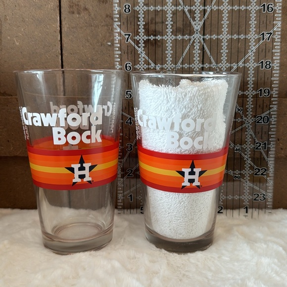 Karbach Brewing Crawford Bock Pint Glasses- Set of 2, 16 oz each - Picture 3 of 4